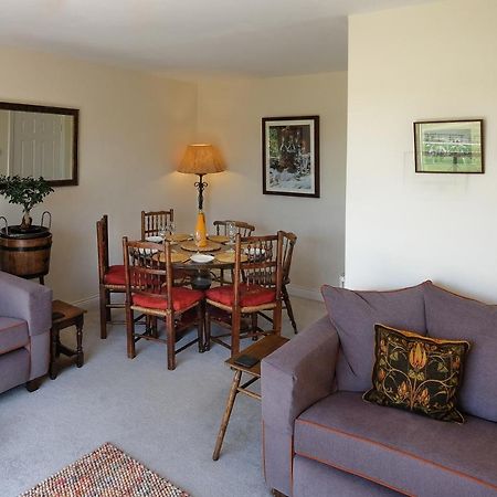47 Wetherby Way, 3 Bedrooms, Sleeps 6, Easy Walk To Town, Parking, Self Catering, Great View Stratford-upon-Avon Dış mekan fotoğraf