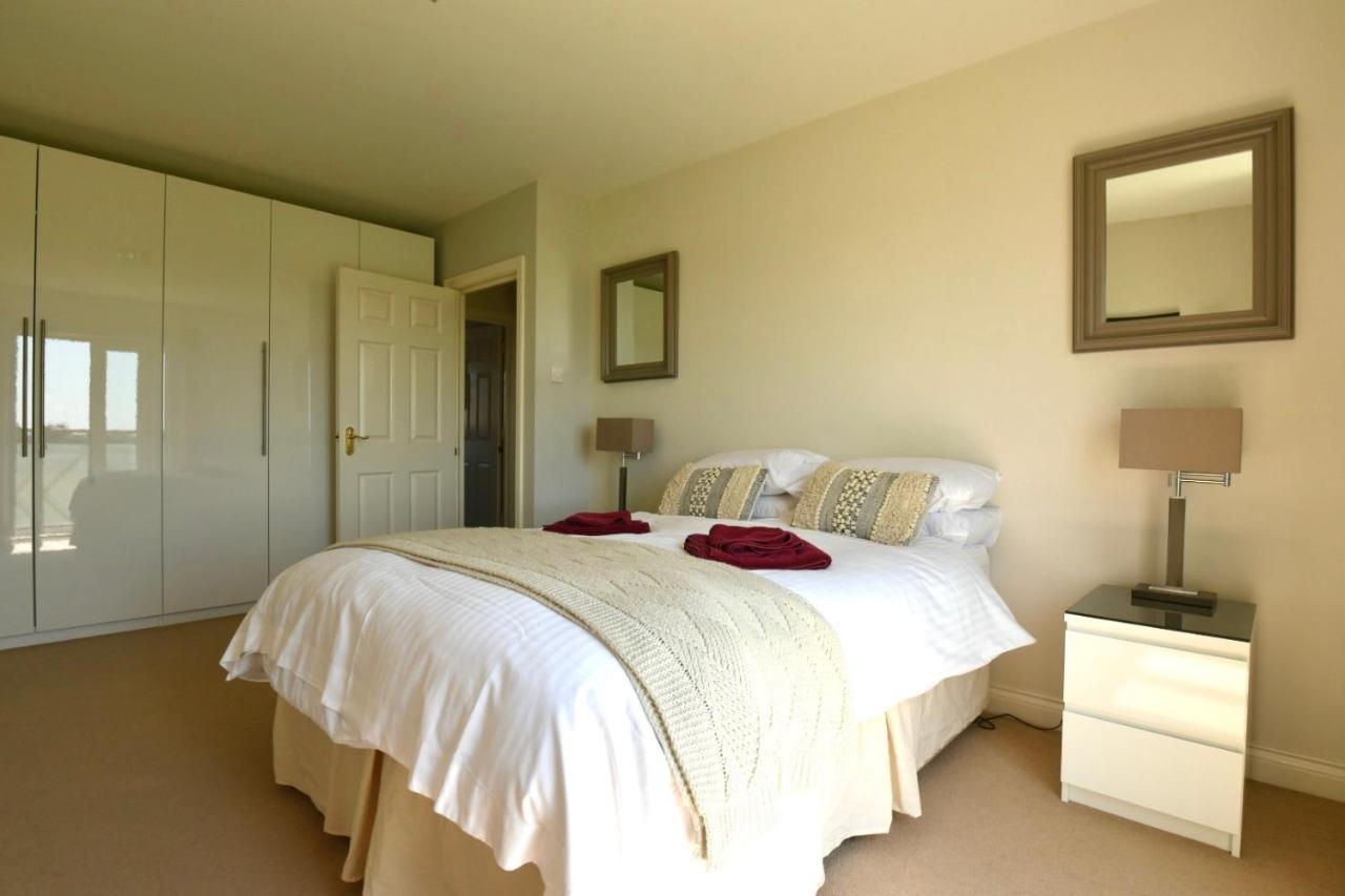 47 Wetherby Way, 3 Bedrooms, Sleeps 6, Easy Walk To Town, Parking, Self Catering, Great View Stratford-upon-Avon Dış mekan fotoğraf
