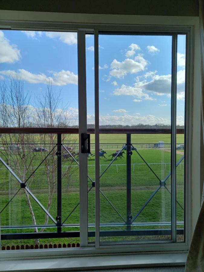 47 Wetherby Way, 3 Bedrooms, Sleeps 6, Easy Walk To Town, Parking, Self Catering, Great View Stratford-upon-Avon Dış mekan fotoğraf